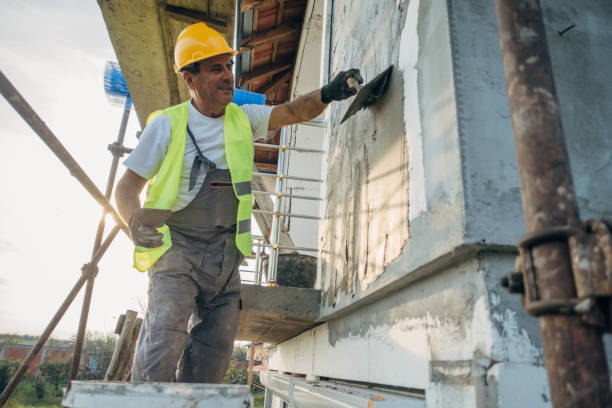 Best Attic Insulation Installation  in Memphis, FL